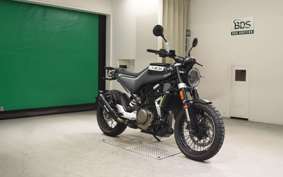 HUSQVARNA スバルトピレン401 2018