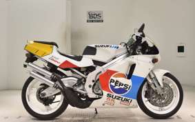 SUZUKI RGV250 Gamma VJ22A