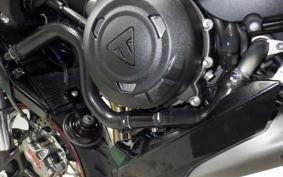 TRIUMPH STREET TRIPLE RS 2019