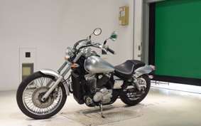 HONDA SHADOW 400 SLASHER NC40