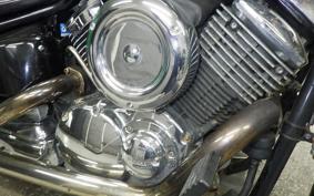 YAMAHA DRAGSTAR 1100 CLASSIC 2004 VP13J