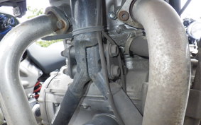SUZUKI GSR250