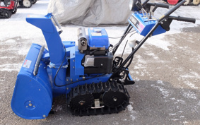 YAMAHA  SNOW BLOWER  MACHINE 