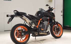 KTM 890 DUKE R 2022
