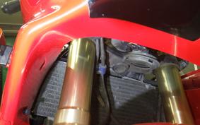 HONDA RVF400 2000 NC35