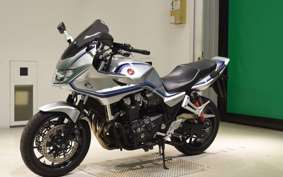 HONDA CB1300SB SUPER BOLDOR 2024 SC54