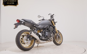 KAWASAKI Z900RS SE 2025 ZR900K