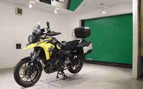 SUZUKI V-STROM 250 A 2015