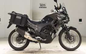 KAWASAKI VERSYS X250Aﾂｱﾗｰ 2022 LE250D