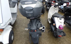 SUZUKI GIXXER 250