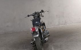 SUZUKI GT750 GT750