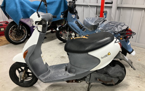 SUZUKI LET's 4 CA45A