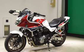 HONDA CB1300SB SUPER BOLDOR A 2016 SC54