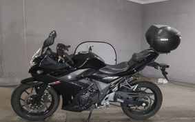 SUZUKI GSX250R DN11A