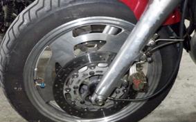 YAMAHA VMAX 2000