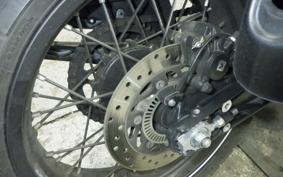 HUSQVARNA SVARTPILEN 401 2023