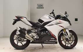 HONDA CBR250RR A MC51