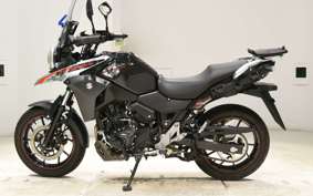 SUZUKI Vｽﾄﾛｰﾑ250A 2003