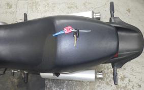 DUCATI MONSTER 400 2004