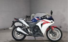 HONDA CBR250R MC41