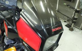 HONDA CBX750 HORIZON 2001 RC18