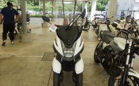 YAMAHA TRICITY 125 1995 SEC1J
