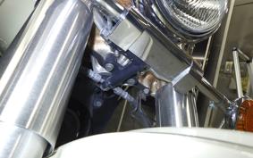 YAMAHA DRAGSTAR 1100 CLASSIC 2001 VP13J