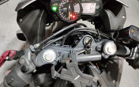 YAMAHA YZF-R25 RG10J