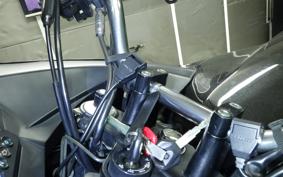 YAMAHA TDM900 2005