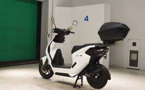HONDA EM1E: 2001 EF16