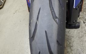 KTM 890 DUKE R 2022
