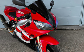 YAMAHA YZF-R1 2000 RN04
