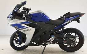 YAMAHA YZF-R25 RG10J