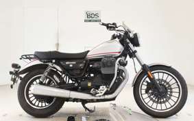 MOTO GUZZI V9 ROAMER 2017