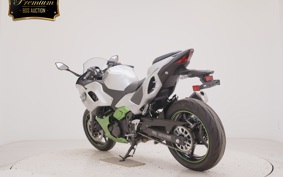 KAWASAKI NINJA7ﾊEVEﾘｯﾄﾞ 2025 CX500A