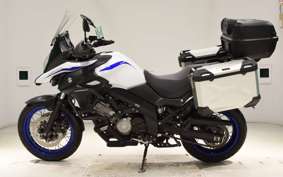 SUZUKI DL650 ( V-Strom 650 ) XTA 2019 C733A