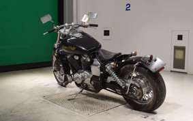 HONDA SHADOW 400 SLASHER 2000 NC40