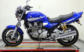 YAMAHA XJR1300 2016 RP03J