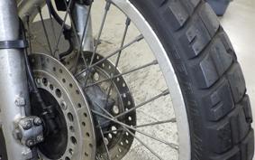 HONDA AFRICA TWIN 750 2001 RD07