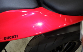 DUCATI STREETFIGHTER V2 2024