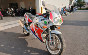 YAMAHA FZR1000 1990 3GM