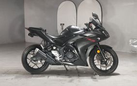 YAMAHA YZF R-3 2015 RH07J