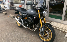 KAWASAKI Z900RS 2025 ZR900K