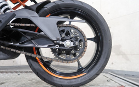 KTM 390 RC 2022 JYJ40
