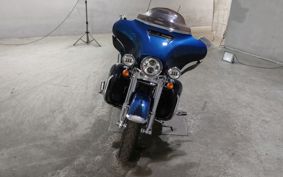 HARLEY HARLEYFLHTKSE1800CVO TEN