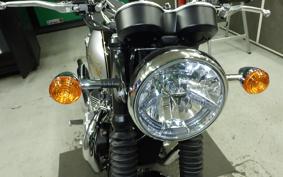 TRIUMPH BONNEVILLE T120 2025