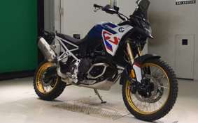 BMW F900GS 2024