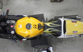 HONDA CBR900RR 3 2000