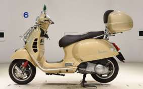 VESPA GTS300 IE 2021