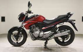 SUZUKI GSR250 2022